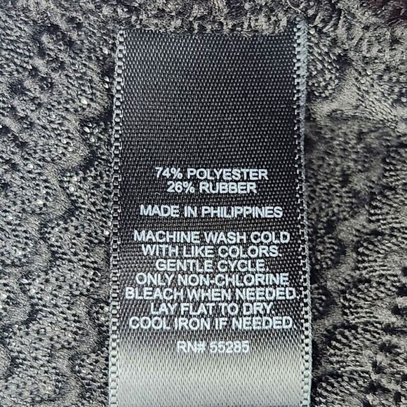 Express Scalloped Textured Pencil Straight Skirt Women's Size Small Black - Picture 6 of 7